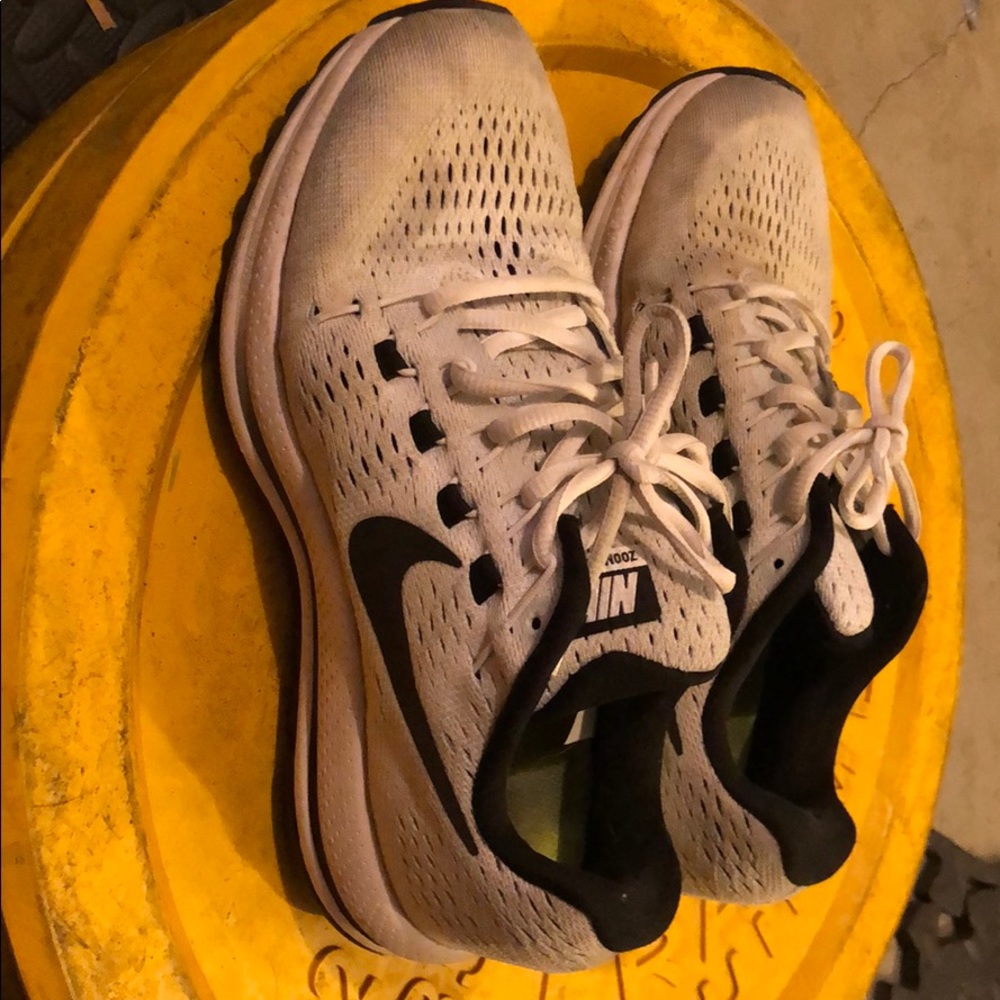 Nike Vomero size 7, good condition